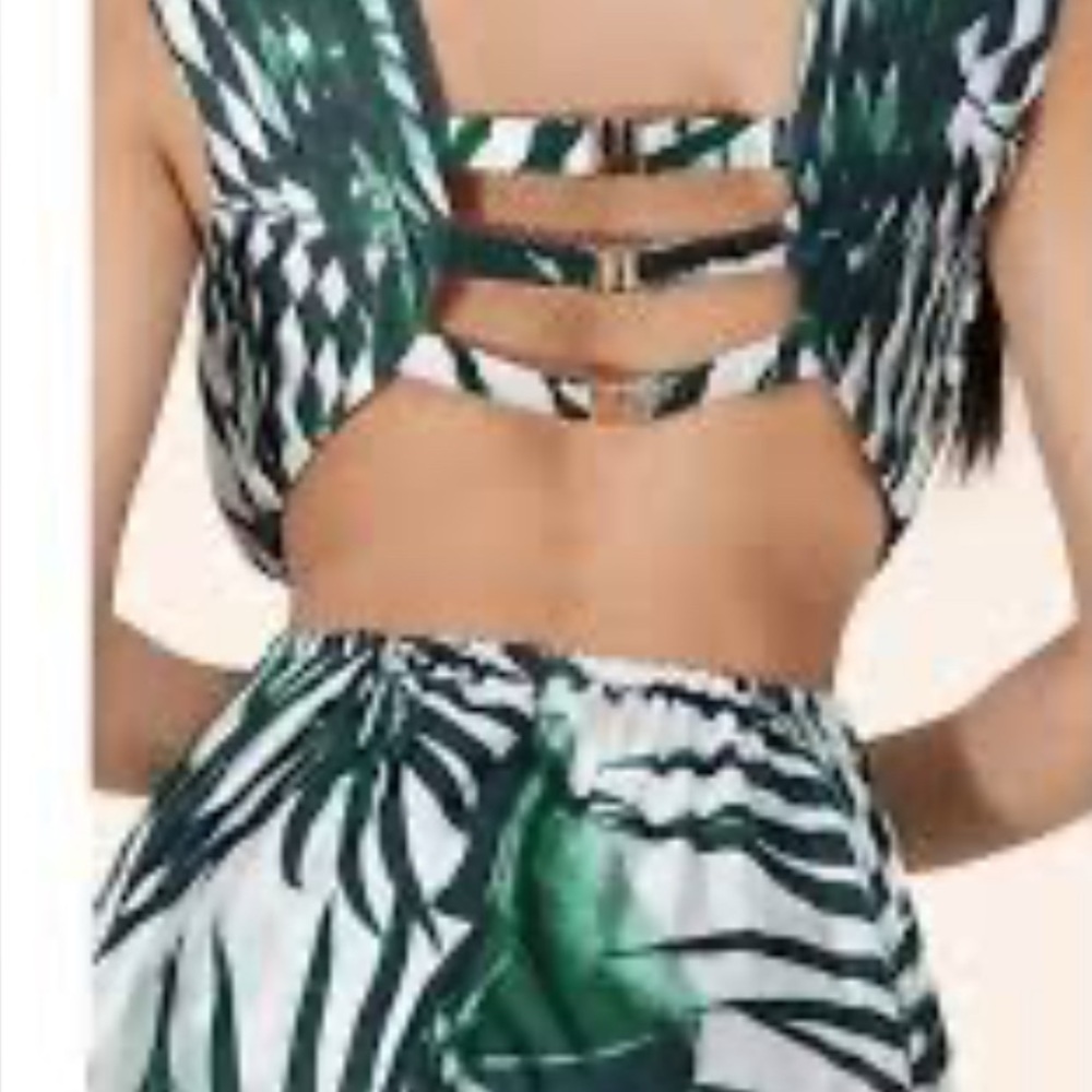 L'ATISTE Green and White Tropical Dress